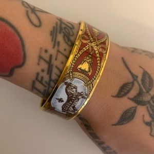 Hermès Vintage Enamel Grand Apparat motif Bracelet